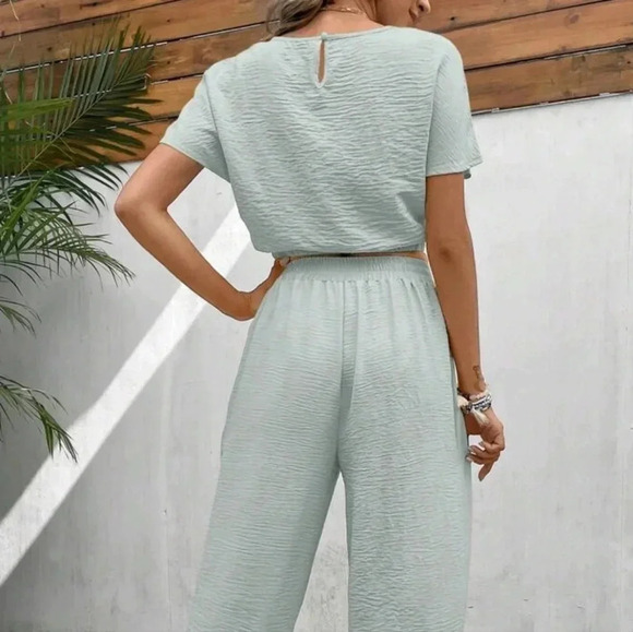 COPY - Frenchy Women's Pants Set Loose Texture Solid Color Casual Two Piece Suit - Picture 4 of 8